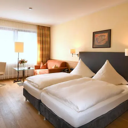 & Weinhaus Anker Hotel 4*