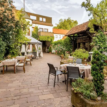 & Weinhaus Anker 4*