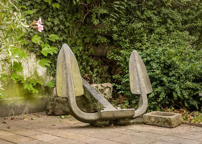 & Weinhaus Anker Отель 4*