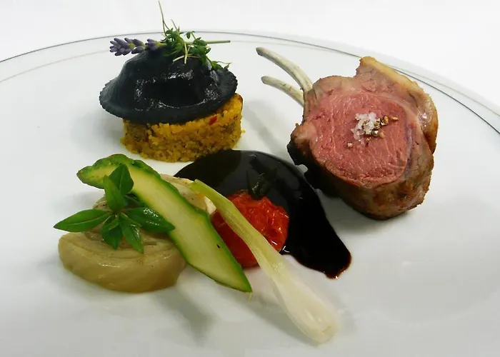 & Weinhaus Anker Отель 4*