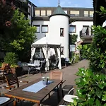 & Weinhaus Anker Hotel 4*