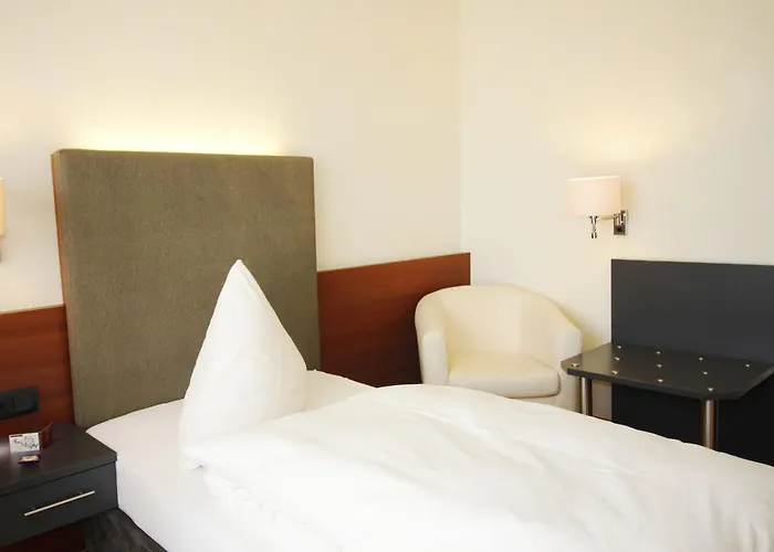 ホテル & Weinhaus Anker 4*